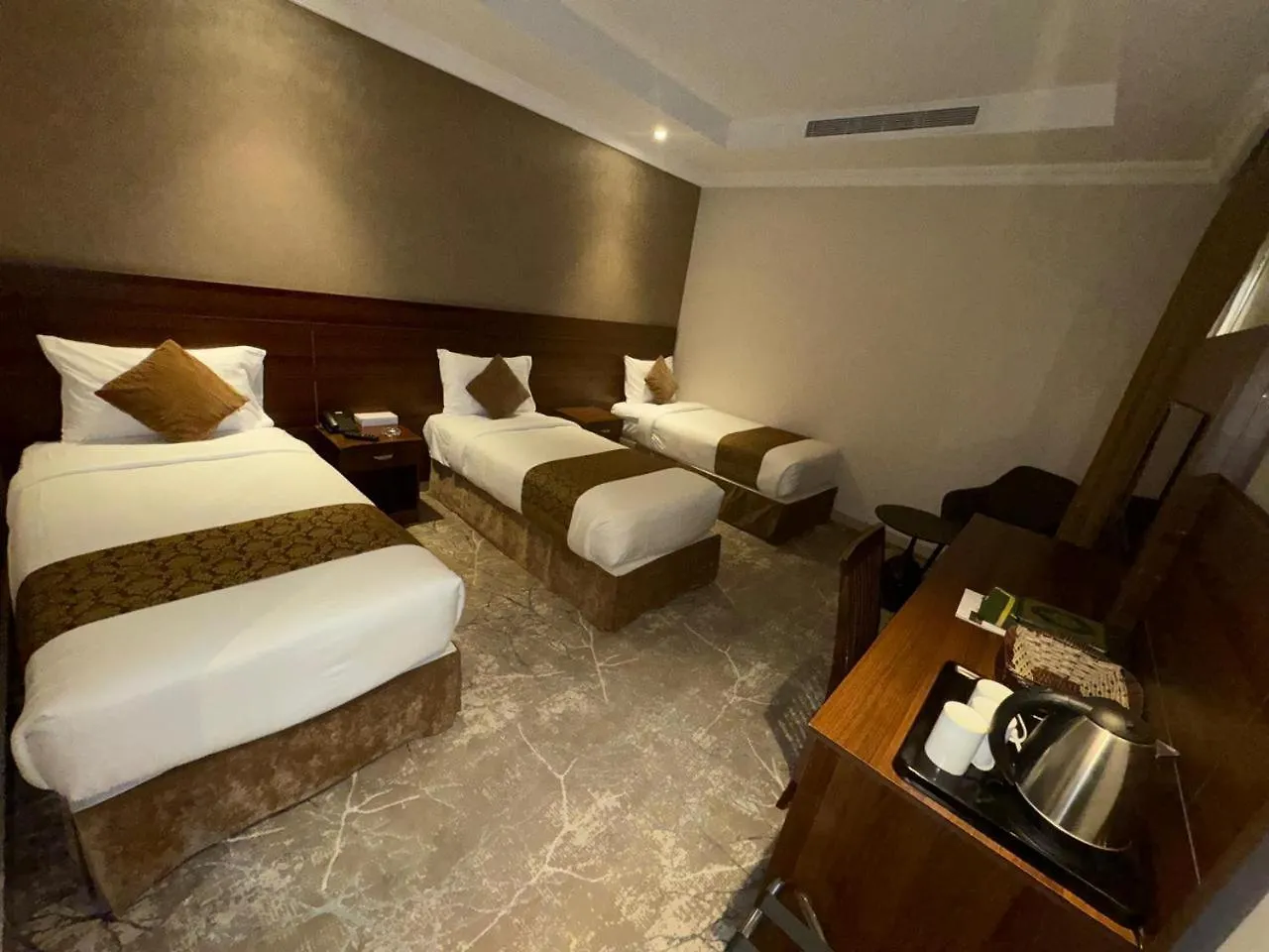 فندق قصر العطلات Qaser Alotlat Hotel Мекка