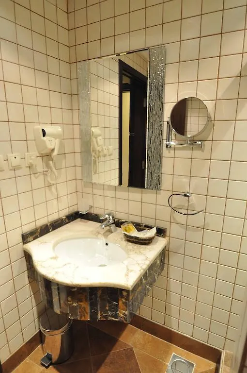 فندق قصر العطلات Qaser Alotlat Hotel Мекка